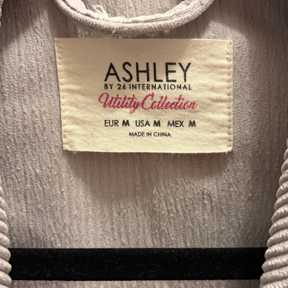 Ashley by 26 International Light Gray Corduroy Shirt Jacket Shacket Size M - Picture 3 of 6